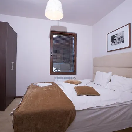 Strawberry Guest House1 Πανσιόν